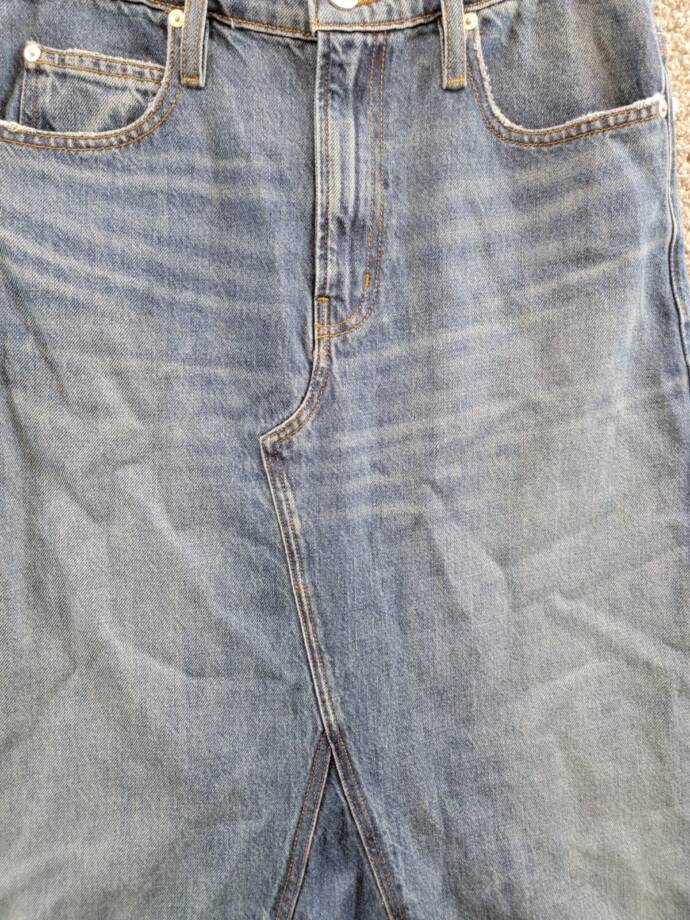 FRAME The Dorothy Denim Skirt Women's 26 Slowpoke Frayed Hem Zip/Button Closure~