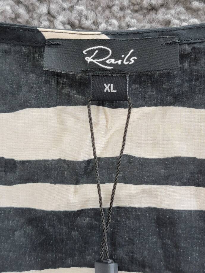 Rails Tia Top Women's XL Island Stripe V-Neck Short Sleeve Tie Front Closure