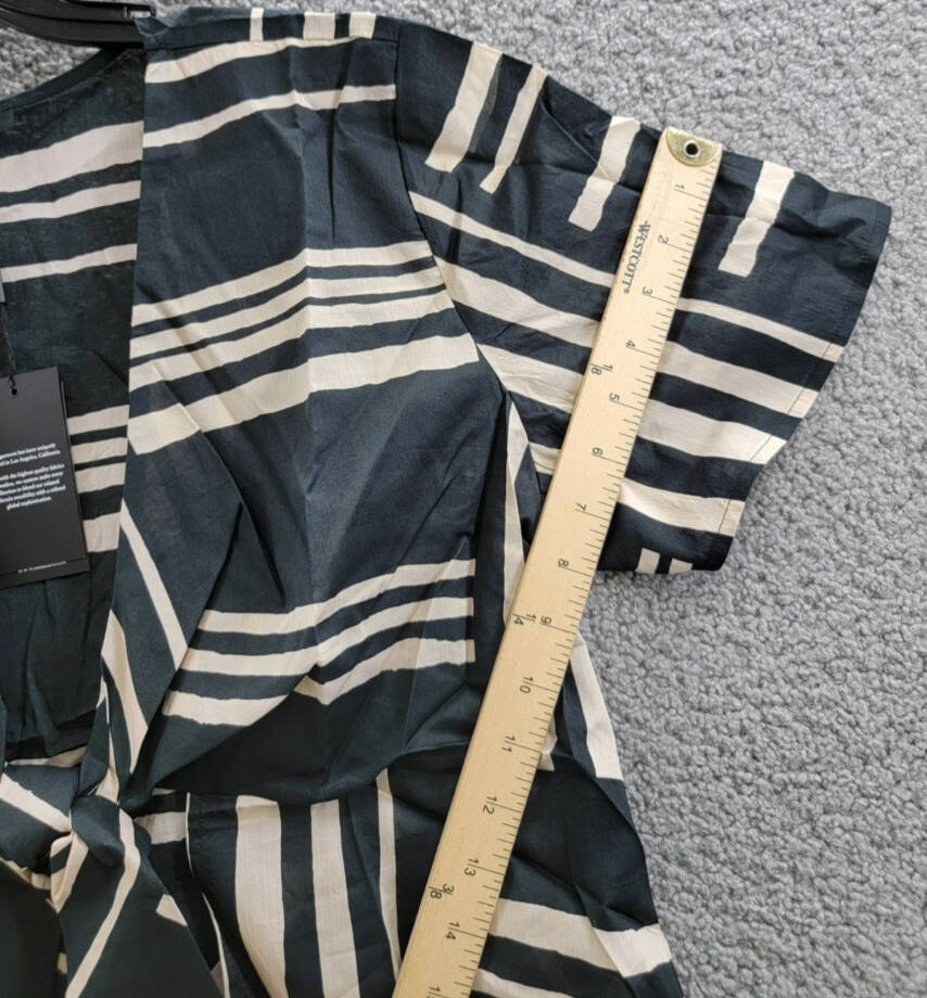 Rails Tia Top Women's XL Island Stripe V-Neck Short Sleeve Tie Front Closure