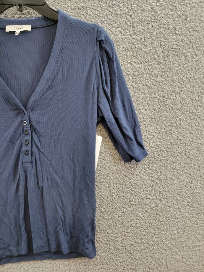 FRAME Rib Knit Ruched Sleeve Henley Tee Women's L Navy Short Sleeve Pullover