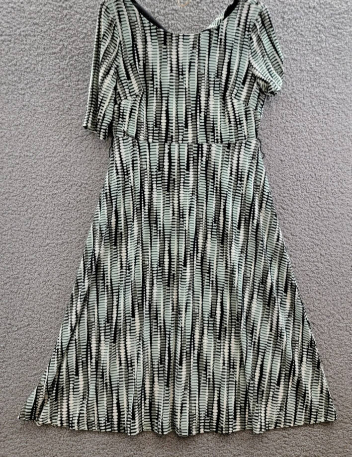 Kasper Petite Printed Fit & Flare Dress Women's 6P Multicolor Back Zip Closure