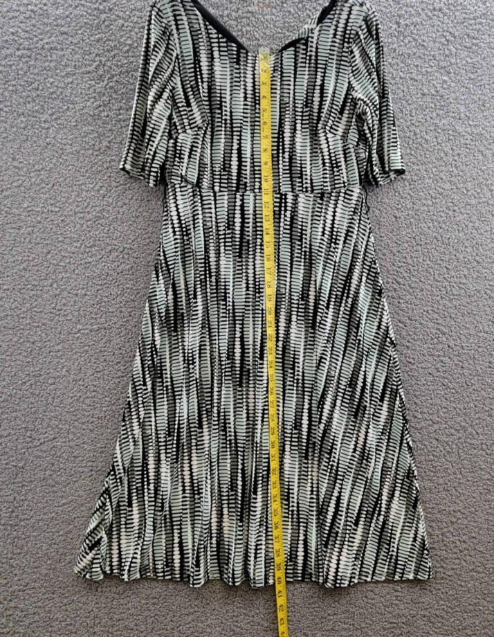 Kasper Petite Printed Fit & Flare Dress Women's 6P Multicolor Back Zip Closure