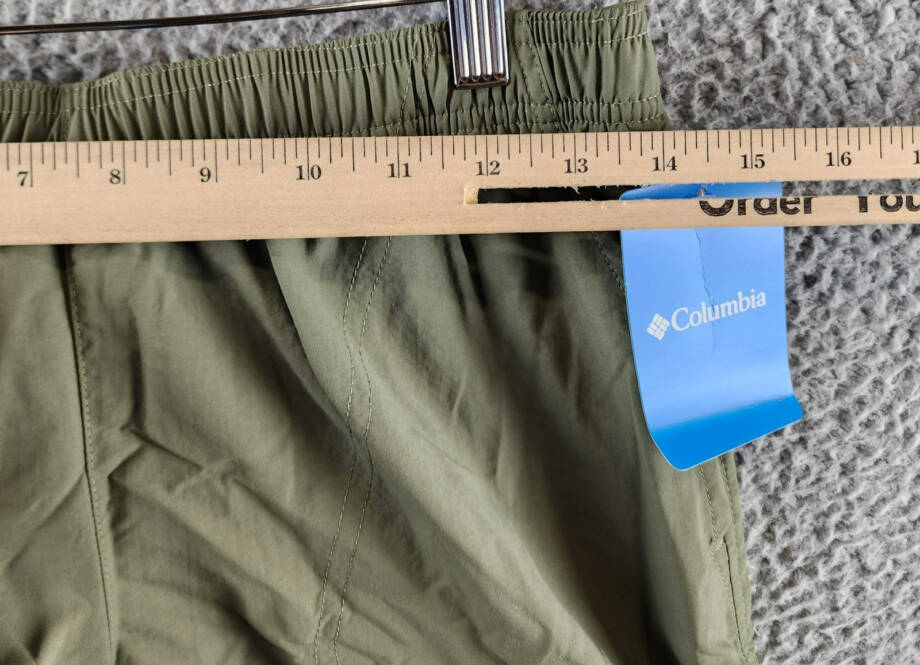 Columbia Sandy River Water-Resistant Shorts Women's S Stone Green Elastic Waist