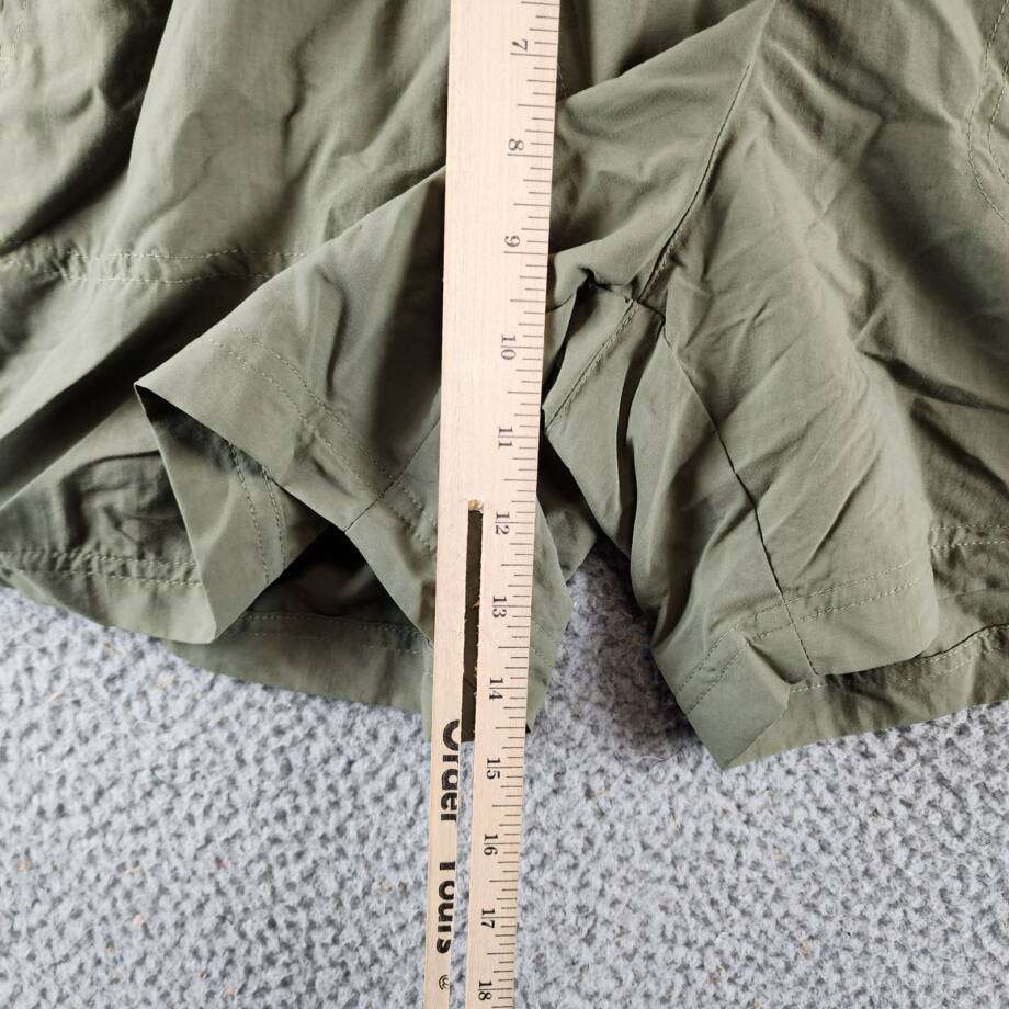 Columbia Sandy River Water-Resistant Shorts Women's S Stone Green Elastic Waist