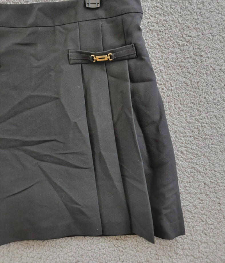 KARL LAGERFELD PARIS Pleated Buckle-Detail Mini Skirt Women's 14 Black Back Zip