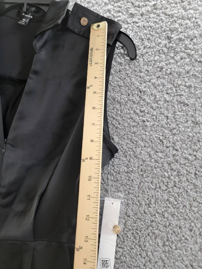 AQUA Collared Cargo Jumpsuit Women's S Black Side Pockets Front Zip Closure