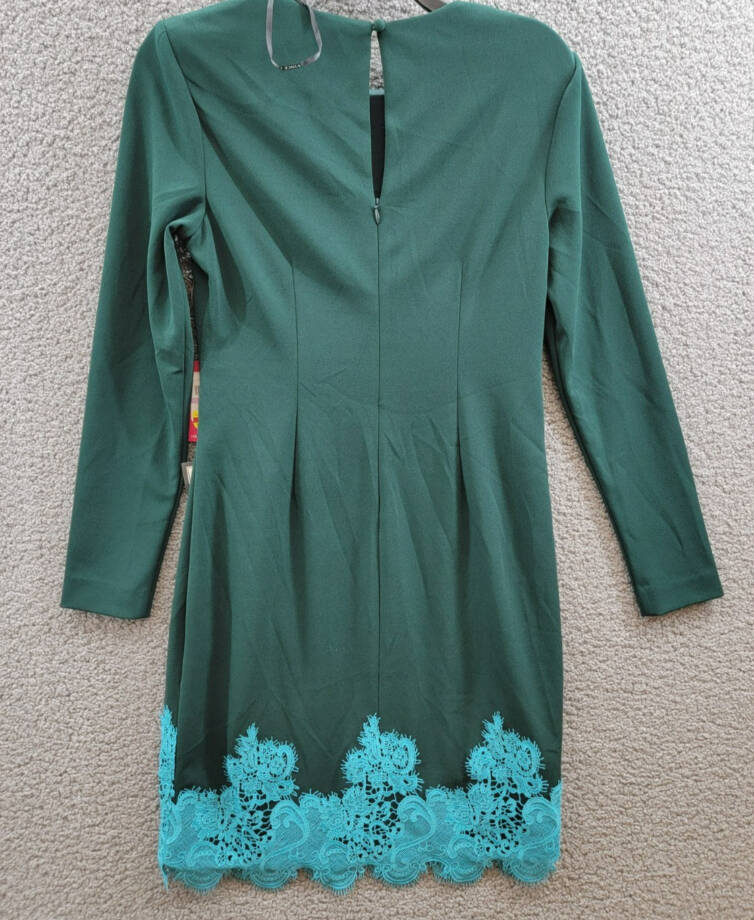 Vince Camuto Lace-Hem Bodycon Dress Women's 6 Hunter Crewneck Button Back Zip